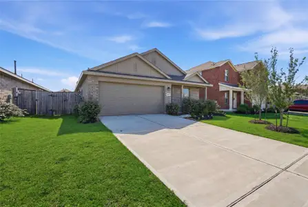 New construction Single-Family house 9910 Cliffside Ridge Dr, Baytown, TX 77521 plan Agora - image