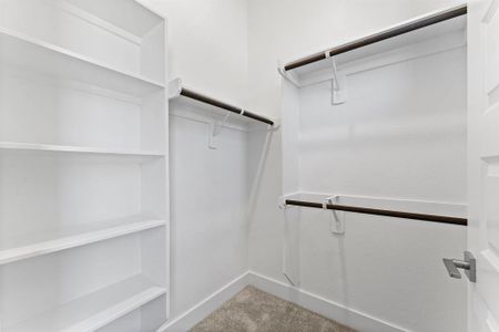 Walk-in Closet with Casita