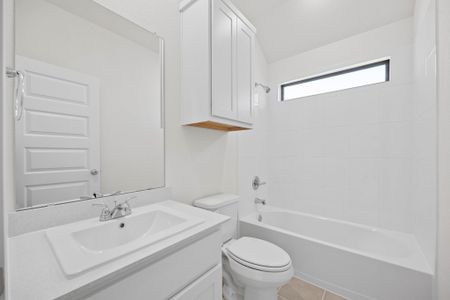 New construction Single-Family house 256 Bendecido Lp, Elgin, TX 78621 plan Cypress | Trinity Ranch - image 13