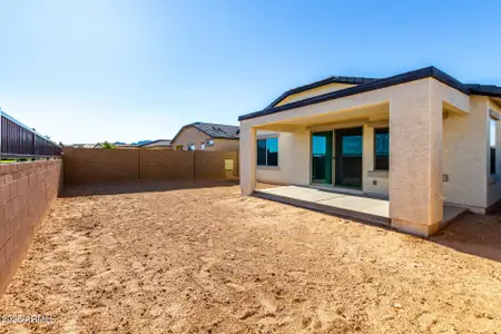 New construction Single-Family house 17415 W Las Palmaritas Dr, Waddell, AZ 85355 plan Granite Vista Avanti - Plan 2028 - image