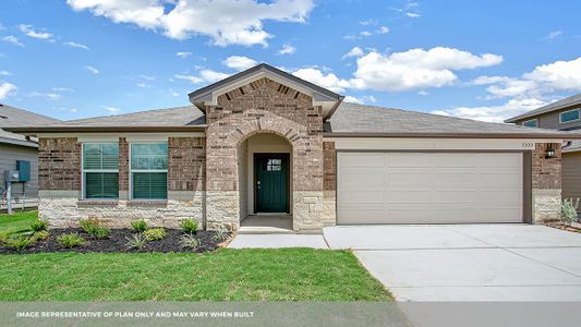 New construction Single-Family house 1971 Heather Glen Drive, New Braunfels, TX 78130 - photo 0