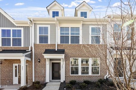 New construction Townhouse house 207 Chesapeake Commons St, Unit 80, Garner, NC 27529 Hibiscus- photo 7 7