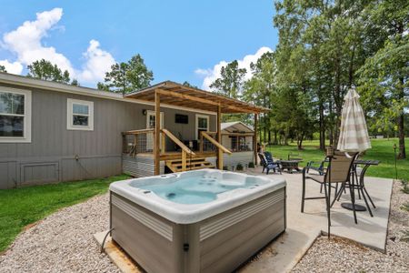 New construction Single-Family house 225 Lynn Hendrix Rd, Livingston, TX 77351 - image