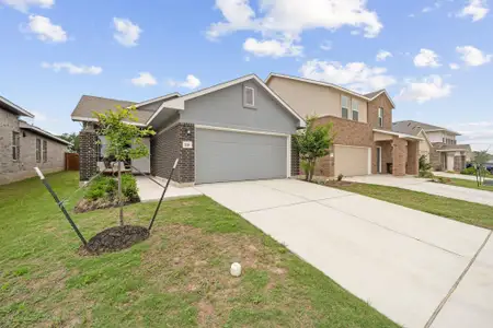 New construction Single-Family house 116 Standing Rock Ln, Marble Falls, TX 78654 - image