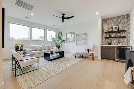 New construction Single-Family house 1634 Castle Ct, Houston, TX 77006 - image 15
