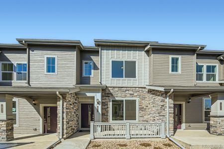 New construction Townhouse house 1954 S Haleyville Wy, Aurora, CO 80018 null- photo 2 2