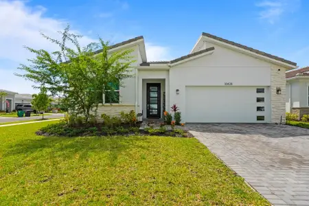 New construction Single-Family house 10428 Sw Jadewood Ct, Port St. Lucie, FL 34987 - image