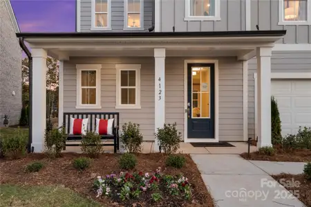 New construction Single-Family house 7101 Short Stirrup Ln, Mint Hill, NC 28227 plan Henderson - image