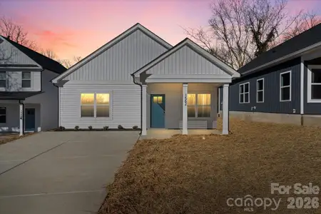 New construction Single-Family house 1562 7Th Avenue Dr Sw, Hickory, NC 28602 - image