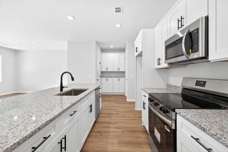 New construction Townhouse house 562 Madison St, Unit 110, Commerce, GA 30529 - image 10