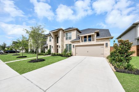 New construction Single-Family house 3527 Highcliffe Dr, Katy, TX 77493 plan Design 4098W - image