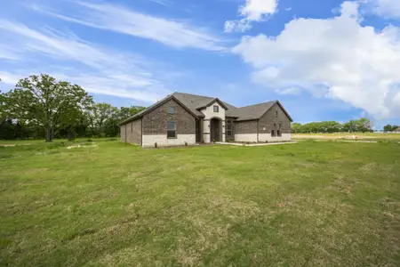 New construction Single-Family house 1881 Harvest, Nevada, TX 75173 plan 2591 - image 2