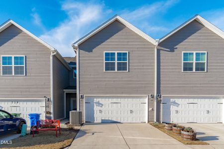 New construction Townhouse house 737 Andrade Dr, Fuquay Varina, NC 27526 - image