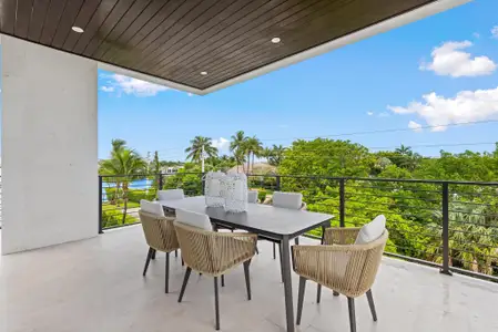 New construction Single-Family house 98 Ne Spanish Trl, Boca Raton, FL 33432 - image