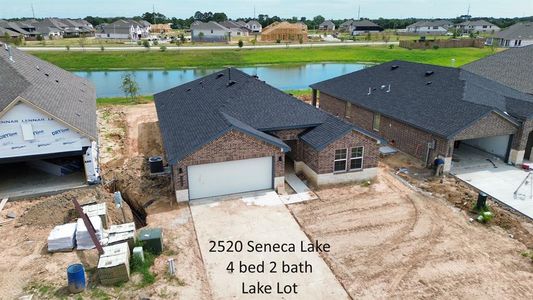 New construction Single-Family house 2520 Seneca Lake Drive, Texas City, TX 77591 The Huntsville- photo 0