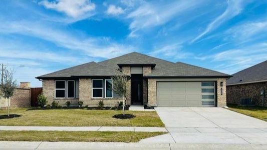 New construction Single-Family house 1620 Central Park Dr, Alvarado, TX 76009 HOLDEN- photo 0 0