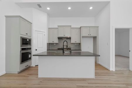 New construction Single-Family house 10915 Middle Ridge Dr, Missouri City, TX 77459 plan Montague - image 6