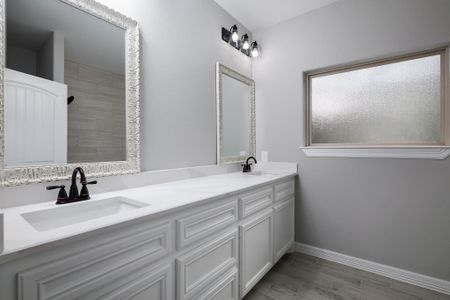 New construction Single-Family house 1737 E Lake Dr, Huntsville, TX 77340 - image 13