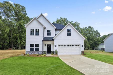 New construction Single-Family house 205 Henderson Cir, Harrisburg, NC 28075 - image 2