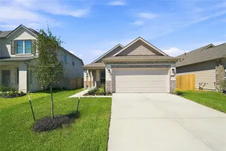 New construction Single-Family house 6602 Lenwood Ln, Arcola, TX 77583 - image