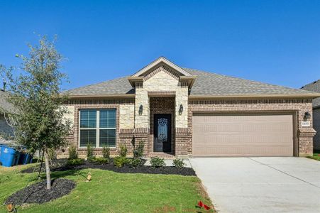 New construction Single-Family house 1033 Nighthawk Trl, Alvarado, TX 76009 - image