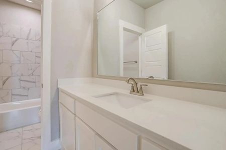 New construction Single-Family house Waxahachie, TX 75167 plan The Landry - image 18