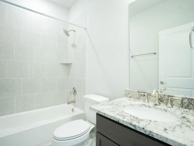 New construction Single-Family house 3113 Hidden Mist, Texas City, TX 77539 plan The Edward C - image 7