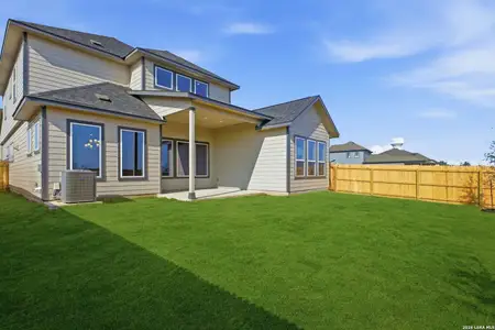 New construction Single-Family house 10256 Bartenheim Dr, Schertz, TX 78154 - image 3