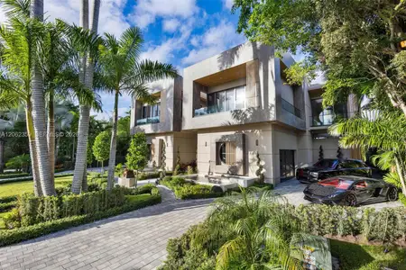 New construction Single-Family house 905 Belle Meade Island Dr, Miami, FL 33138 - image