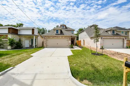 New construction Single-Family house 7974 Fowlie St, Houston, TX 77028 null- photo 0