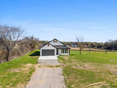 New construction Single-Family house 1621 County Rd 4764, Boyd, TX 76023 - image