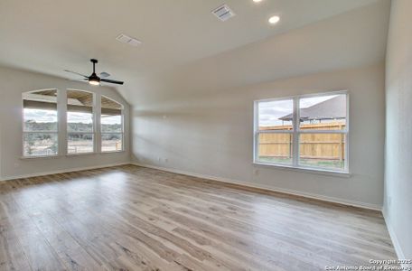 New construction Single-Family house 1631 Seekat Dr, New Braunfels, TX 78132 Premier Series - Juniper- photo 17 17