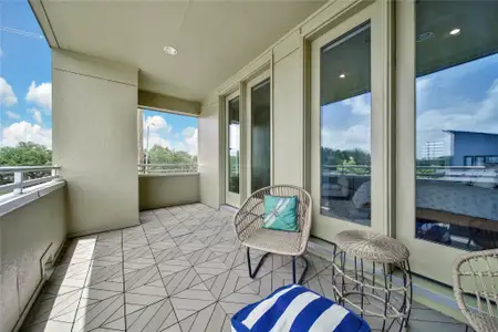 New construction Single-Family house 9847 Mocking Bird Hill Ln, Houston, TX 77080 - image 3