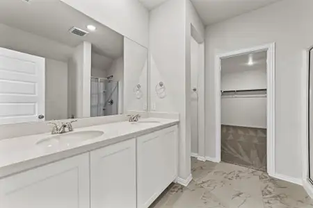 New construction Single-Family house 615 Forest Haven Dr, Van Alstyne, TX 75495 - image 6
