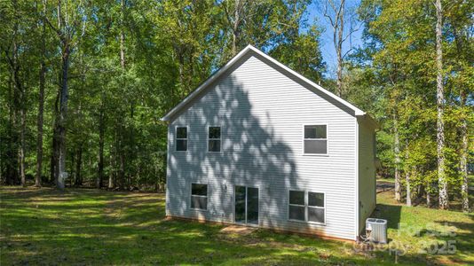 New construction Single-Family house 305 Saddlewood Dr, Gastonia, NC 28056 null- photo 26 26