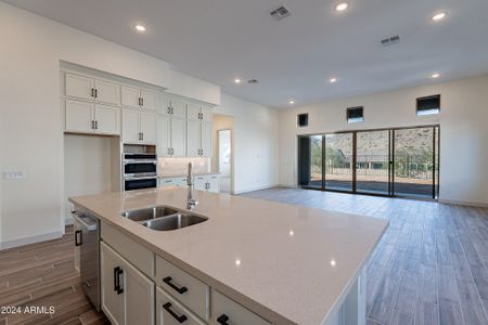 New construction Single-Family house 21422 W Meadowbrook Avenue, Buckeye, AZ 85396 - photo 13 13