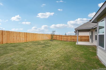 New construction Single-Family house 11343 Acorn Blf, San Antonio, TX 78254 The Fitzhugh (C402)- photo 39 39