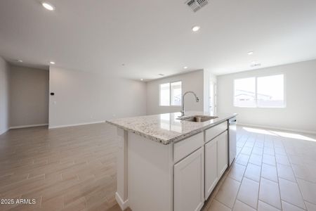 New construction Single-Family house 39985 W Sparks Ln, Maricopa, AZ 85138 plan Erie - image 6