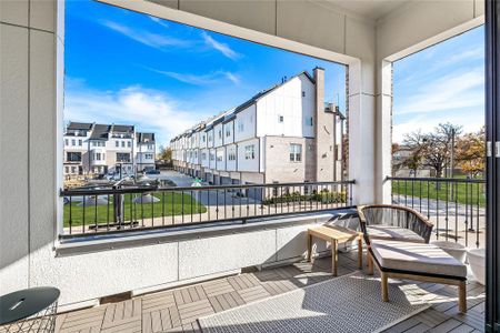 New construction Townhouse house 4645 New Water Ln, Dallas, TX 75219 - image