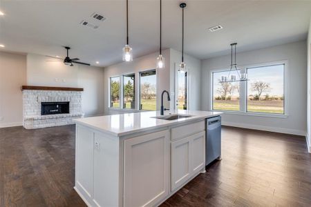 New construction Single-Family house 815 Evergreen Wy, Nevada, TX 75173 - image 14