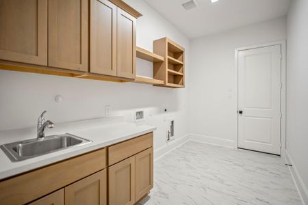 New construction Single-Family house 41827 Wendele Wy, Montgomery, TX 77316 plan Sabine 3972 - image 13