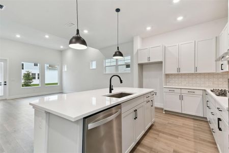 New construction Single-Family house 7254 Kodiak Ln, Sarasota, FL 34240 The Bullhead- photo 4 4