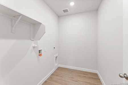 New construction Single-Family house 16552 Rosemary Rdg, Elmendorf, TX 78112 Bandera- photo 32 32