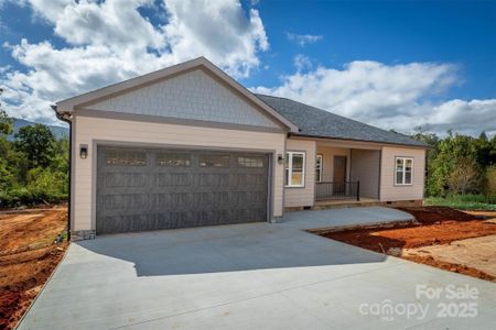 New construction Single-Family house 2402 Saratoga Run, Morganton, NC 28655 - image