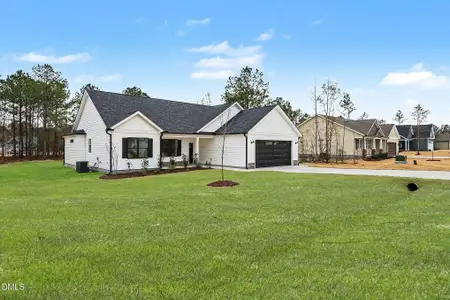 New construction Single-Family house 118 Prosecco Dr, Princeton, NC 27569 plan Lucas - image