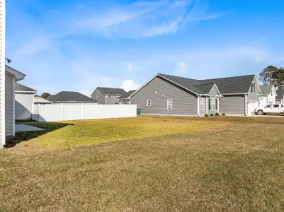 New construction Single-Family house 613 Plymouth Dr, Greenville, NC 27858 plan Rockbridge - image 4