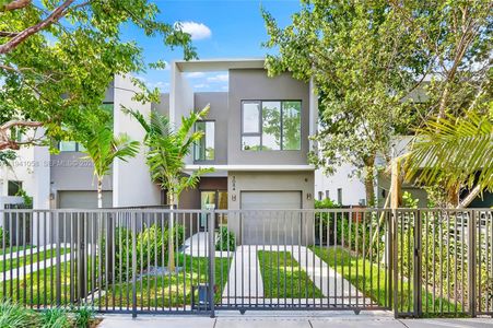 New construction Townhouse house 3084 Indiana St, Miami, FL 33133 - image