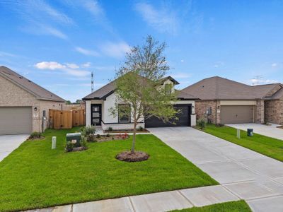 New construction Single-Family house 3506 Atlas Point Ln, Angleton, TX 77515 plan Ellis - image