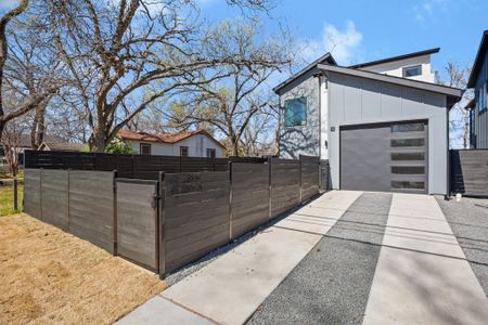 New construction Single-Family house 3402 Goodwin Ave, Unit 2, Austin, TX 78702 null- photo 0 0