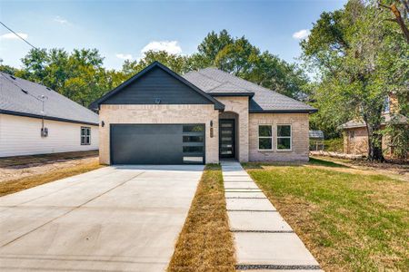 New construction Single-Family house 900 Bradley'S Bend, Tool, TX 75143 - photo 0